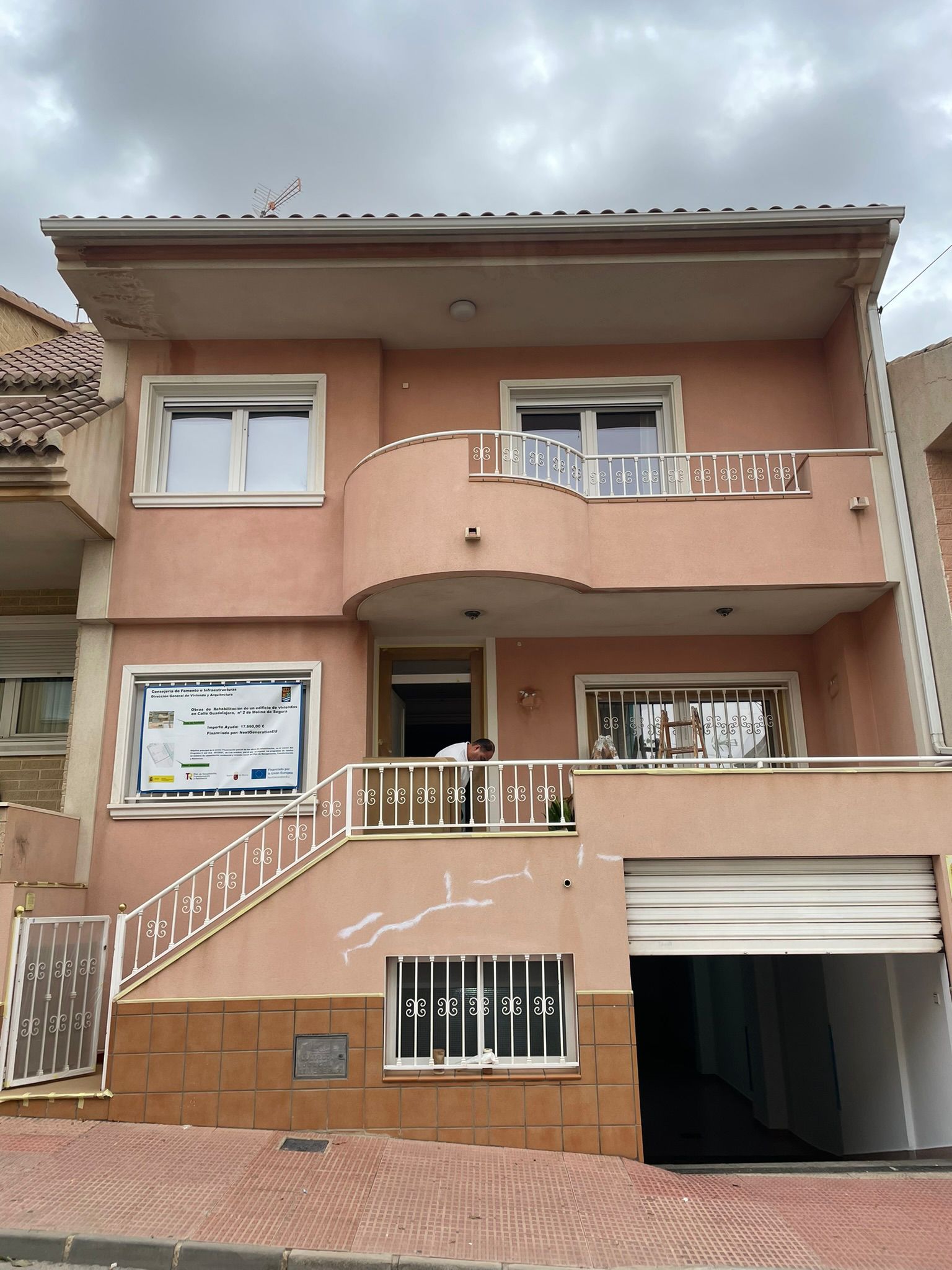 Antes — Fachada exterior